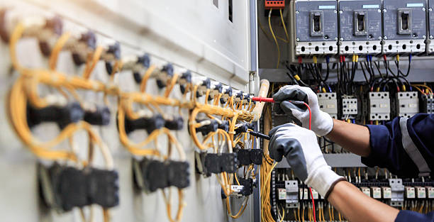 Professional Electrician technician working in Lanham, MD